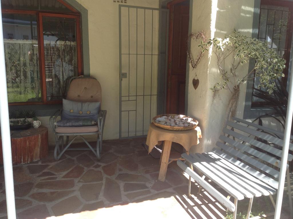 77 On 7Th Street Apartment Hermanus Bagian luar foto