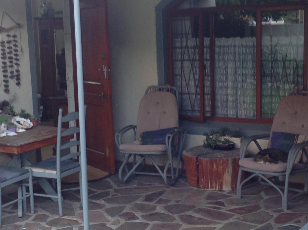 77 On 7Th Street Apartment Hermanus Bagian luar foto